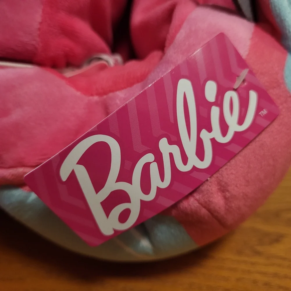 NWT Mattel Barbie Pink Camper Slippers Size L (9 - 10)